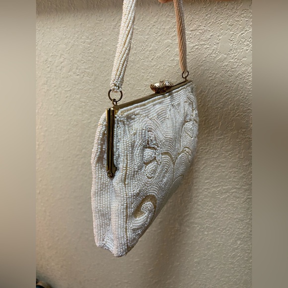 50’s Vintage Jorelli Bridal White Floral Pattern Beaded Purse Made in Belgium - Picture 5 of 14